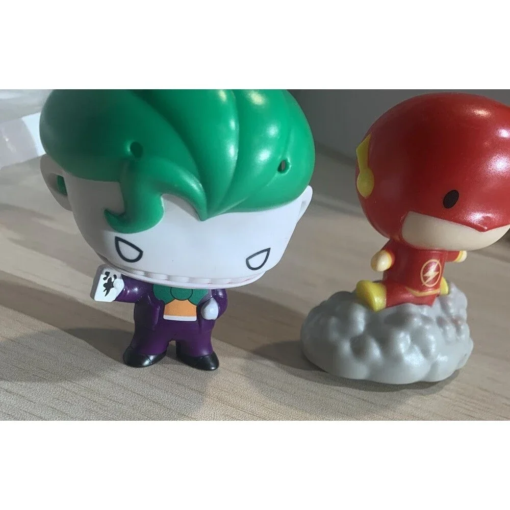 Lot of 2 2021 Burger King DC Comics JUSTICE LEAGUE The Joker Toy & Flash